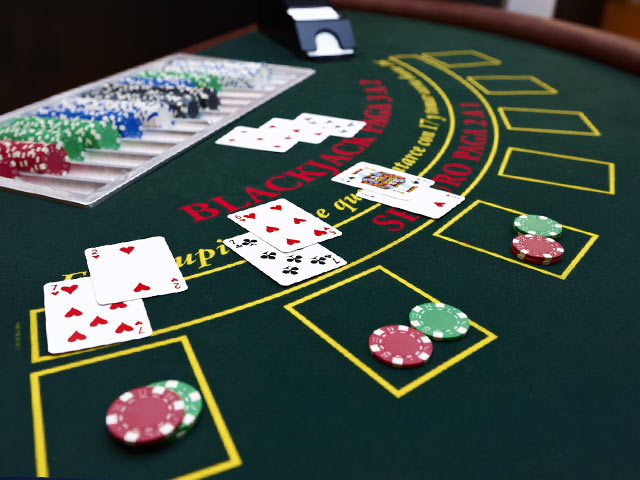 Grunnleggende blackjackstrategi